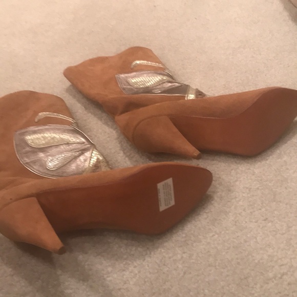 Calypso tan suede boots - Picture 4 of 4